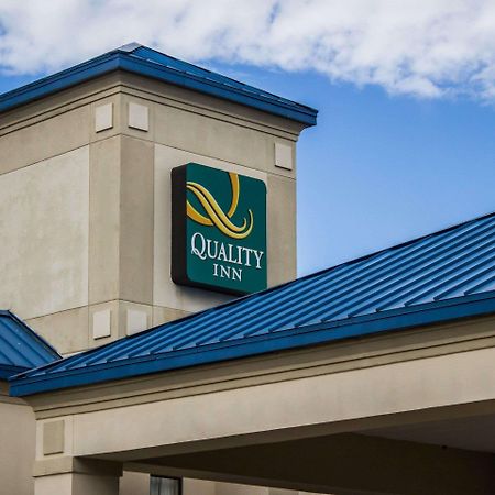 Quality Inn Fuquay Varina East Exterior photo