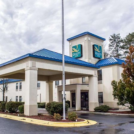 Quality Inn Fuquay Varina East Exterior photo