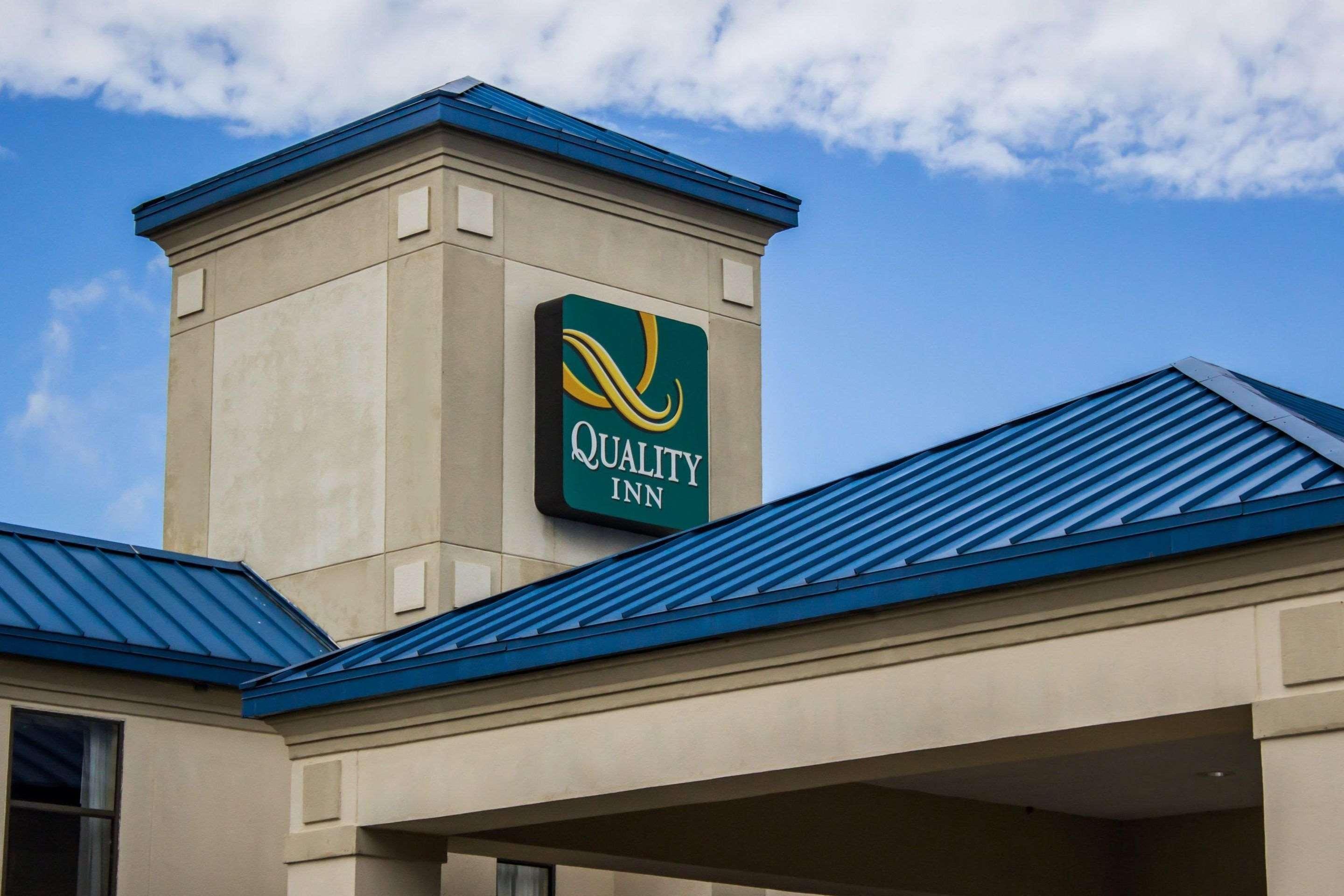 Quality Inn Fuquay Varina East Exterior photo