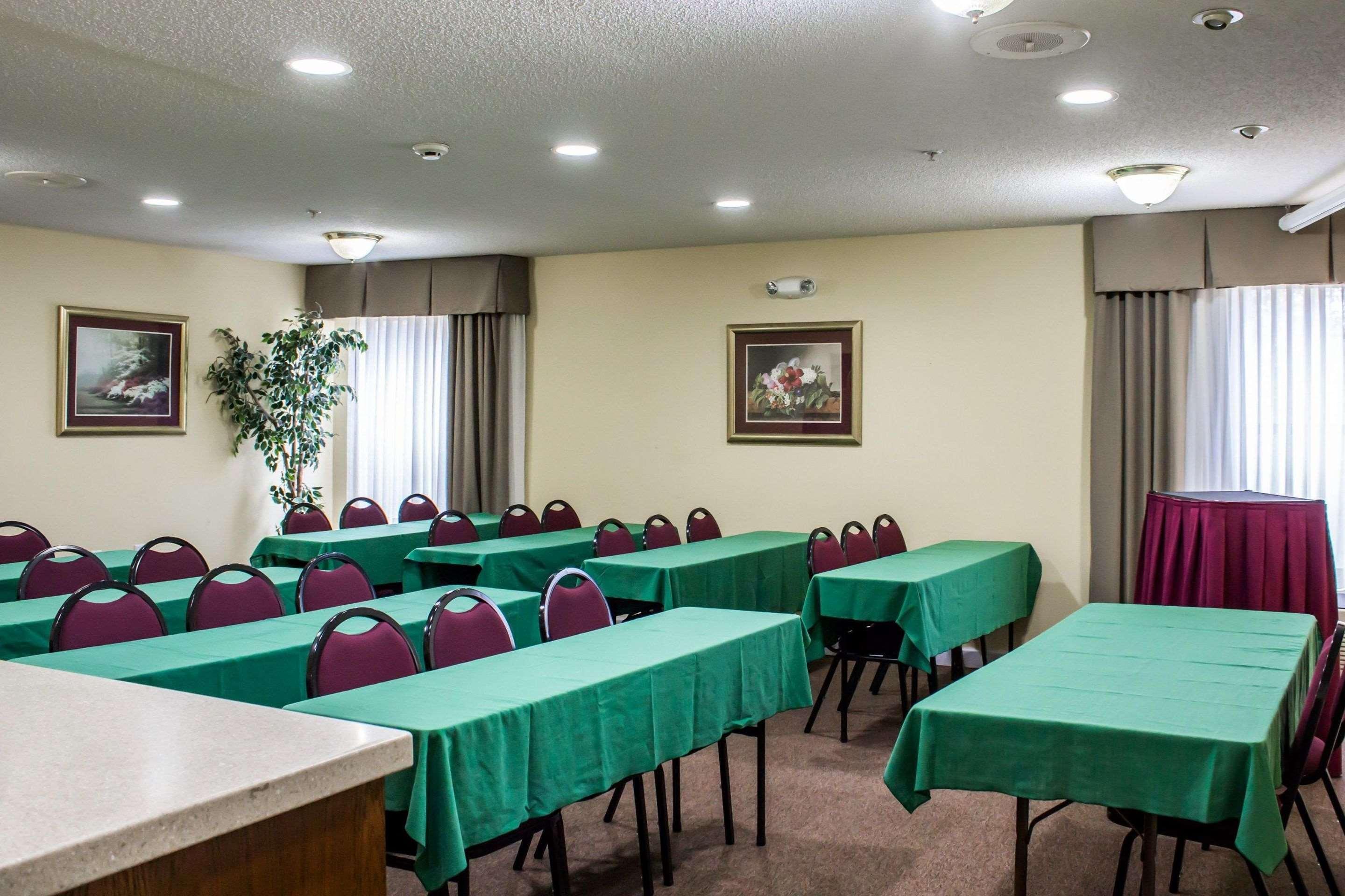 Quality Inn Fuquay Varina East Exterior photo