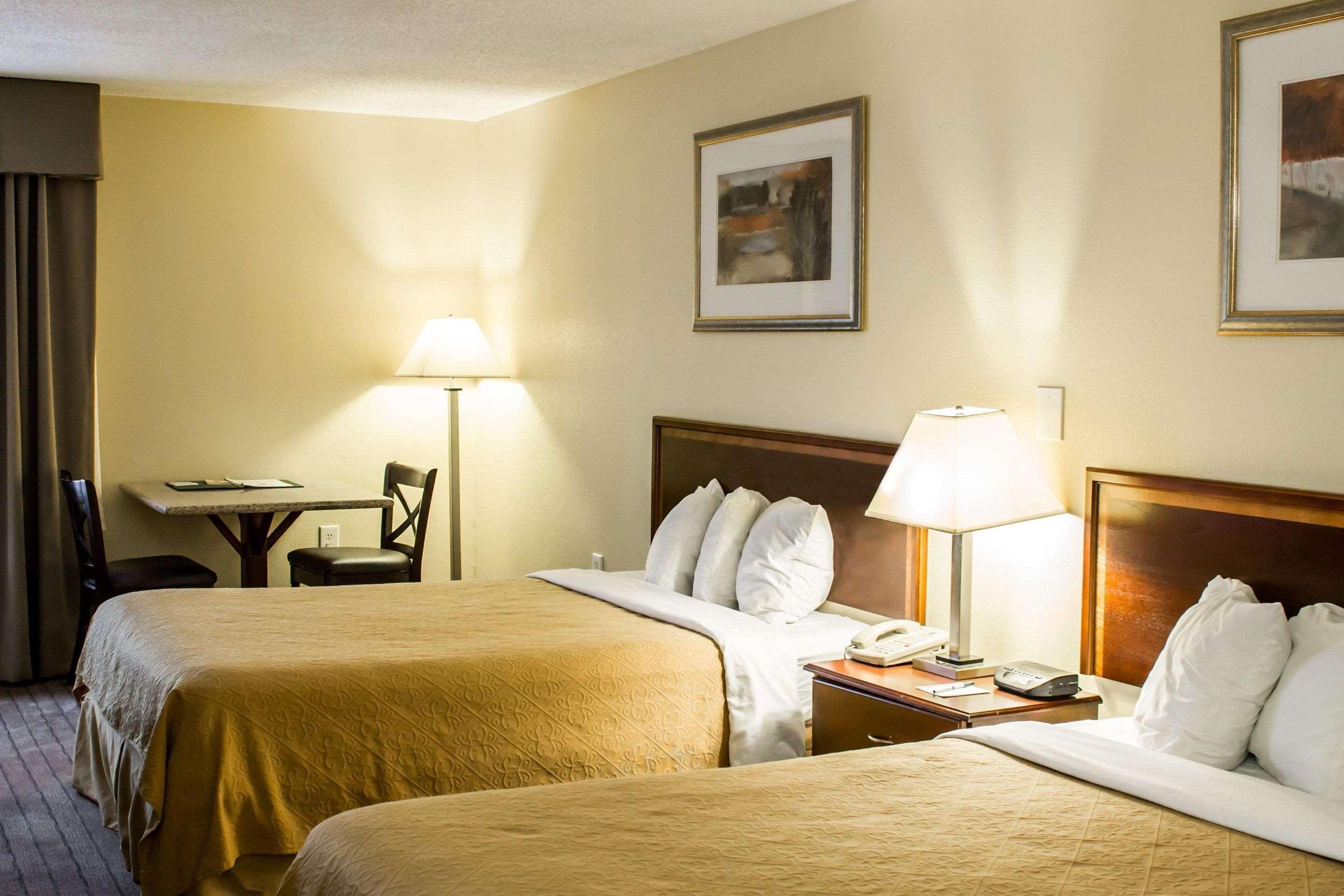 Quality Inn Fuquay Varina East Exterior photo